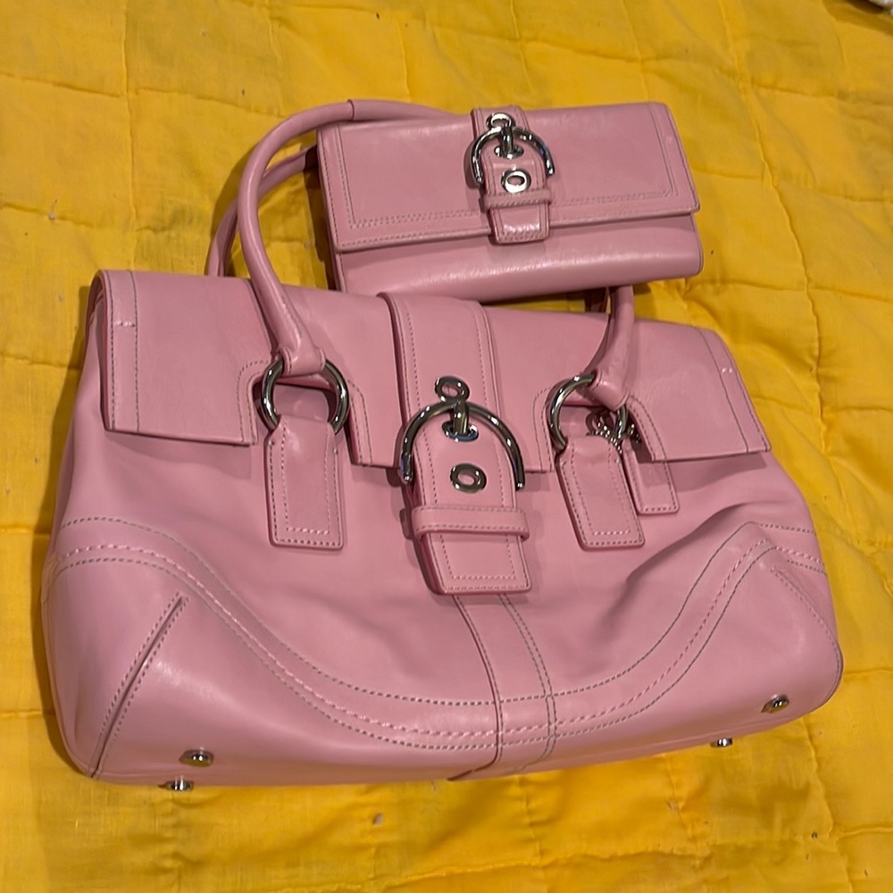 Vintage Coach Handbag with Wallet Set - Picture 1 of 6